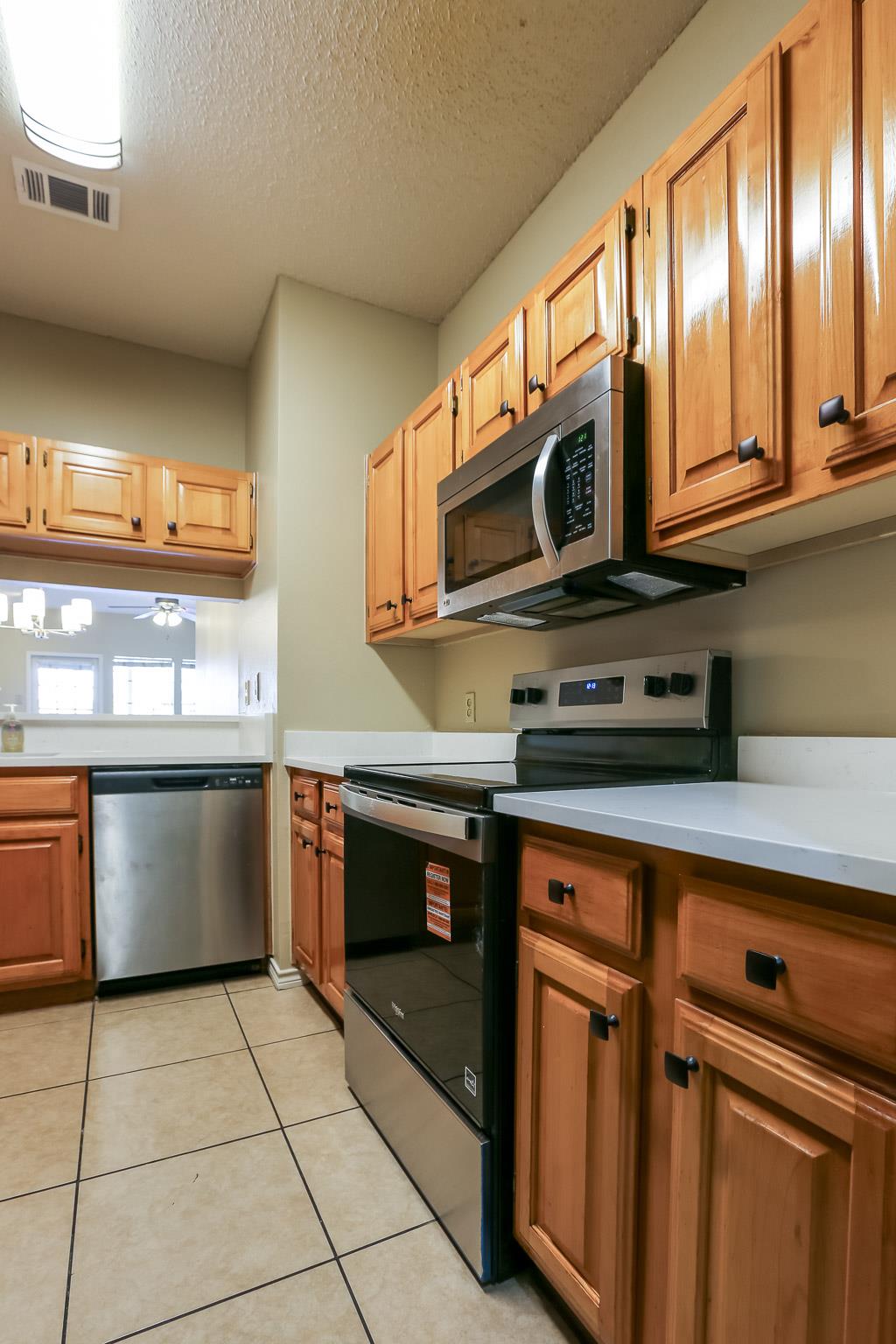 3001 Cedar St # A-208, Austin, TX 78705