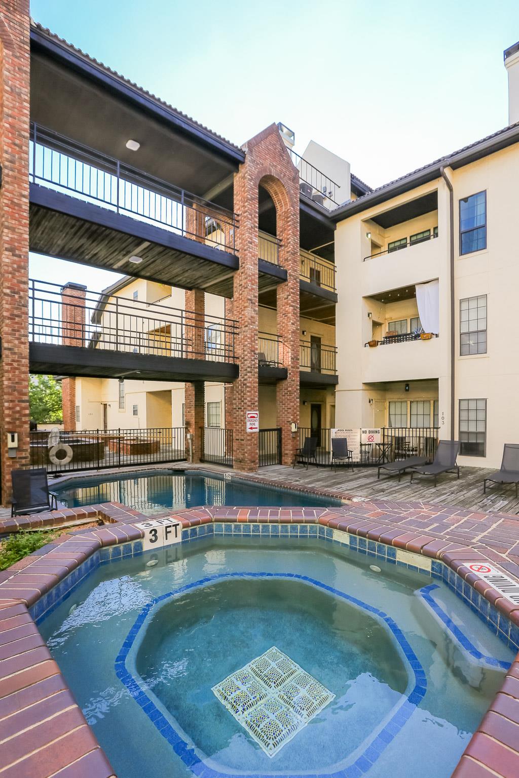 3001 Cedar St # A-208, Austin, TX 78705