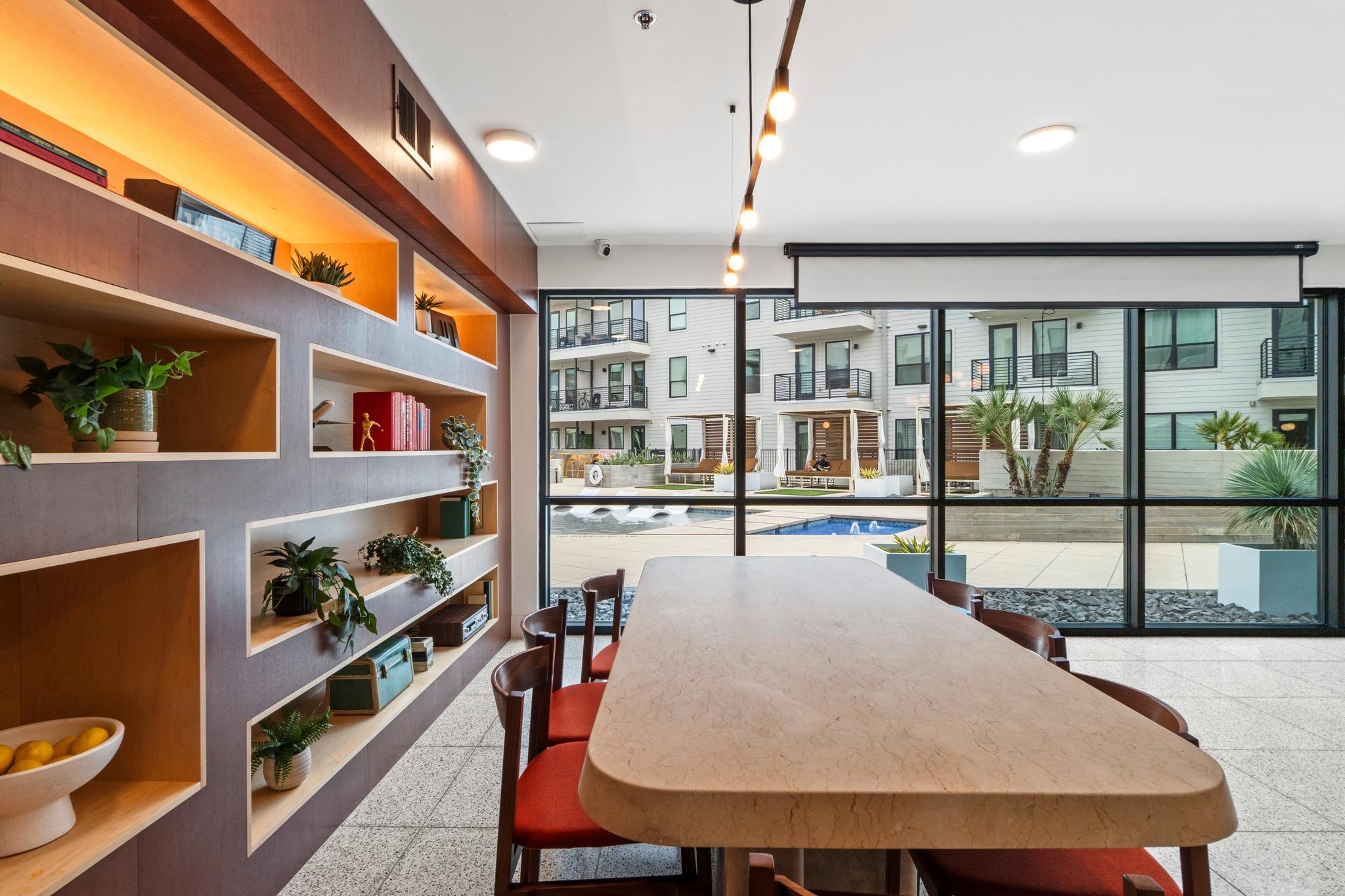 1701 Simond Ave # 401, Austin, TX 78723