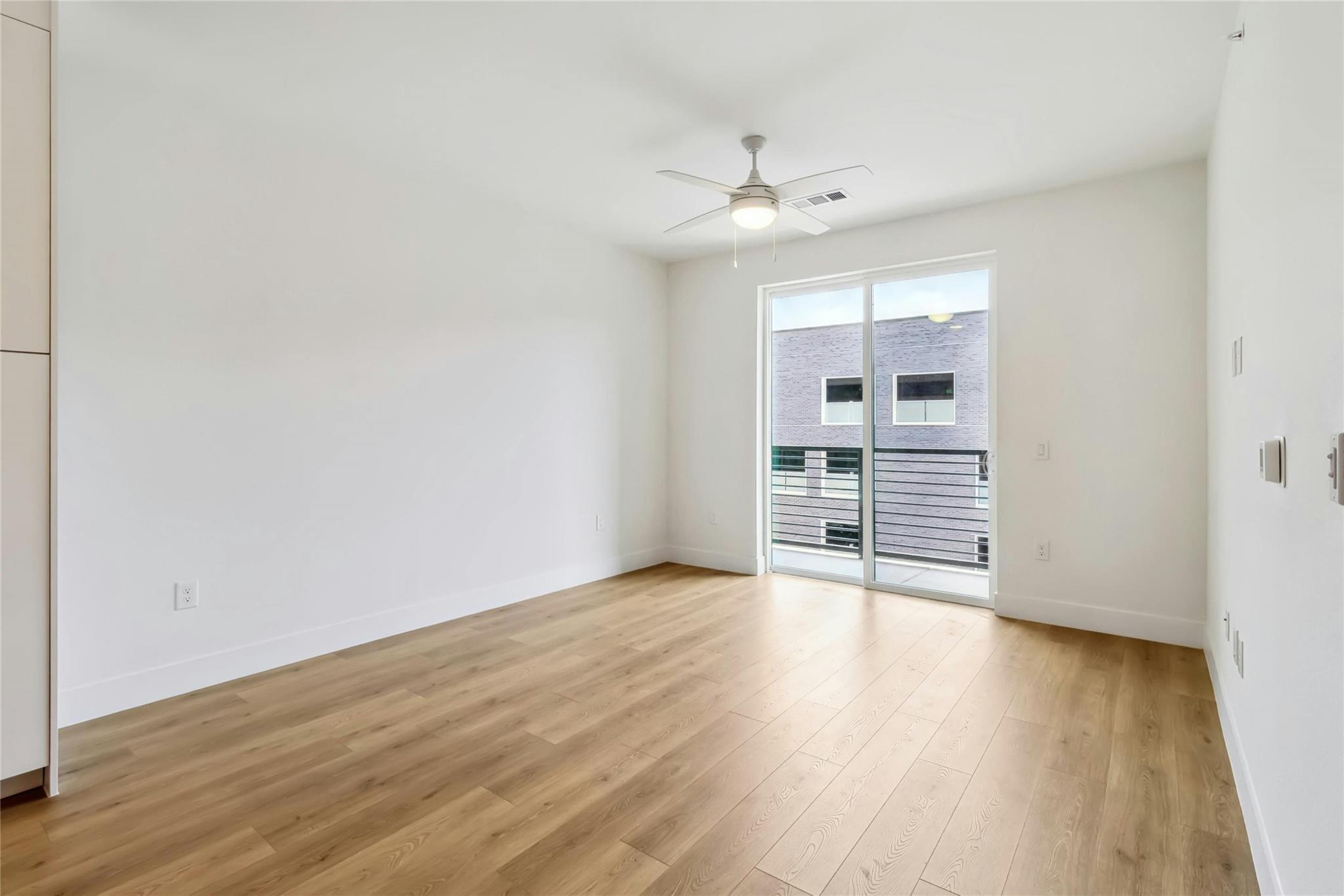 1701 Simond Ave # 401, Austin, TX 78723