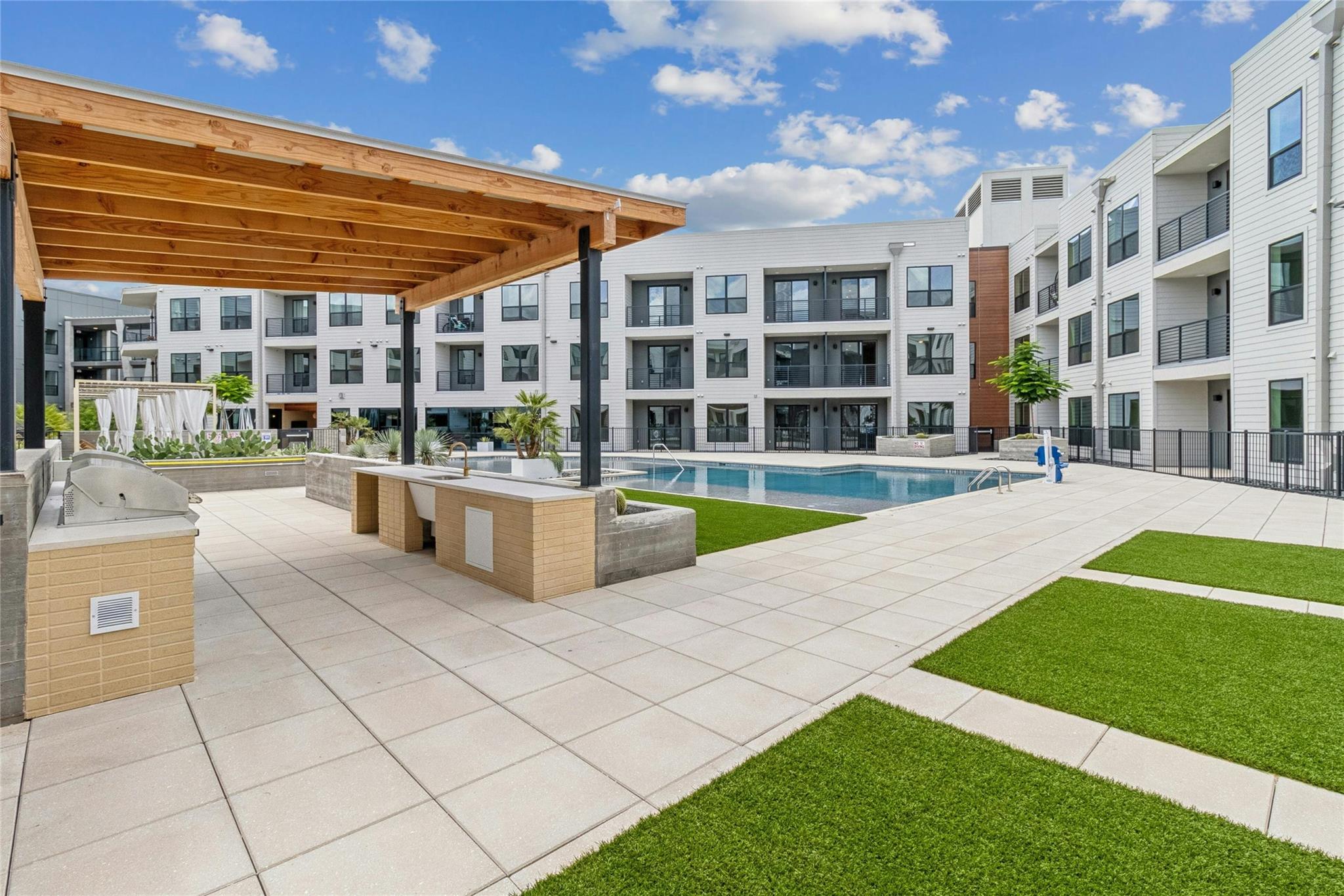 1701 Simond Ave # 401, Austin, TX 78723