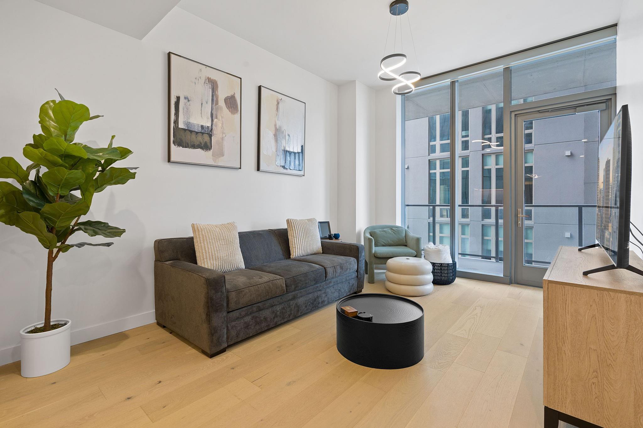 44 East Ave # 1902, Austin, TX 78701