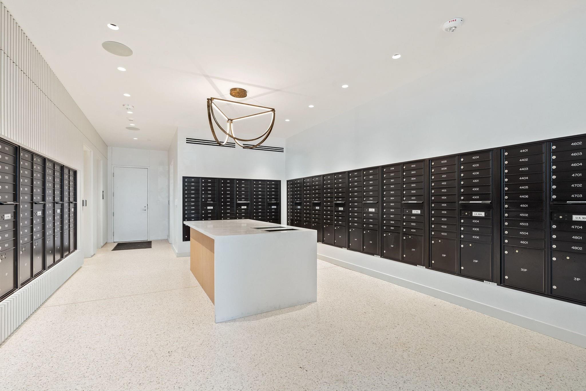 44 East Ave # 1902, Austin, TX 78701