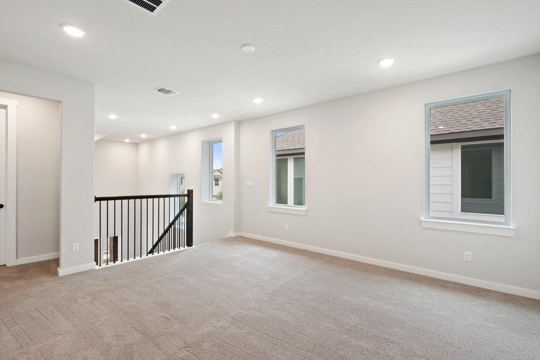 112 High Valley Drive, Liberty Hill, TX 78642