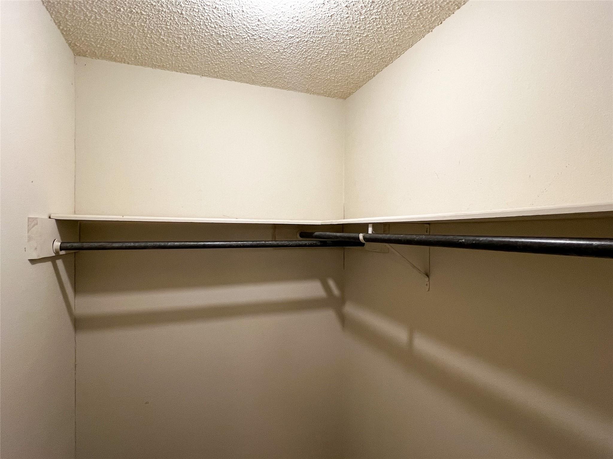 240 S Reed Cir, La Grange, TX 78945