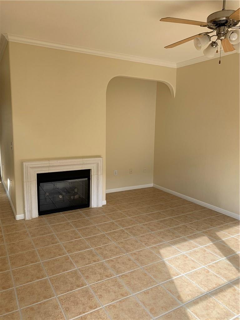 7708 San Felipe Blvd # 9, Austin, TX 78729