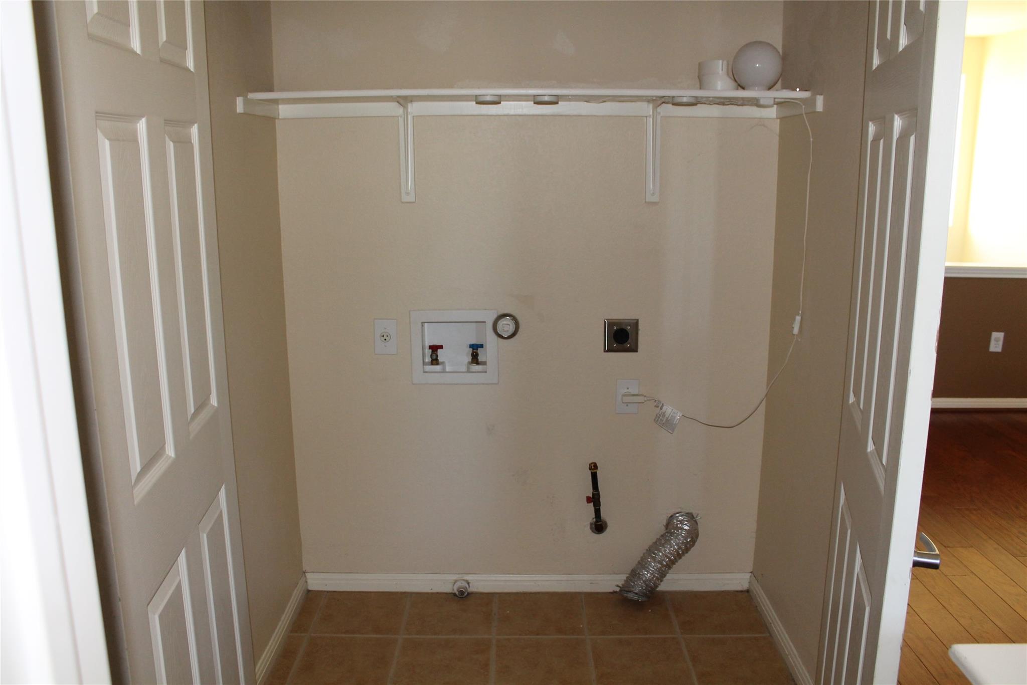 7708 San Felipe Blvd # 9, Austin, TX 78729