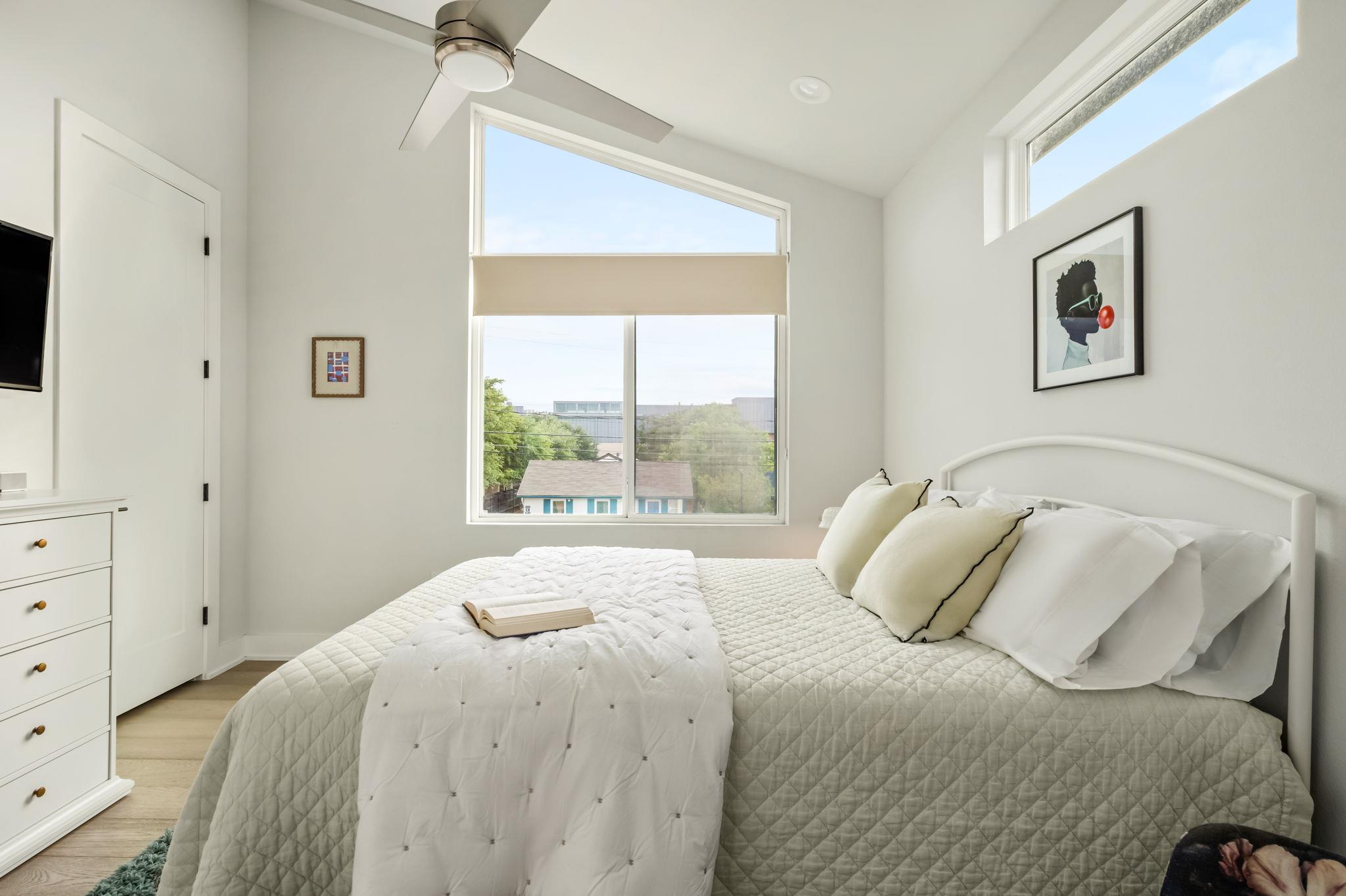 1416 W 51st St # 1, Austin, TX 78756