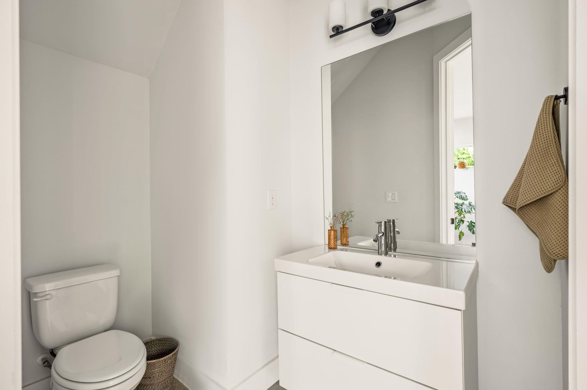 1416 W 51st St # 1, Austin, TX 78756