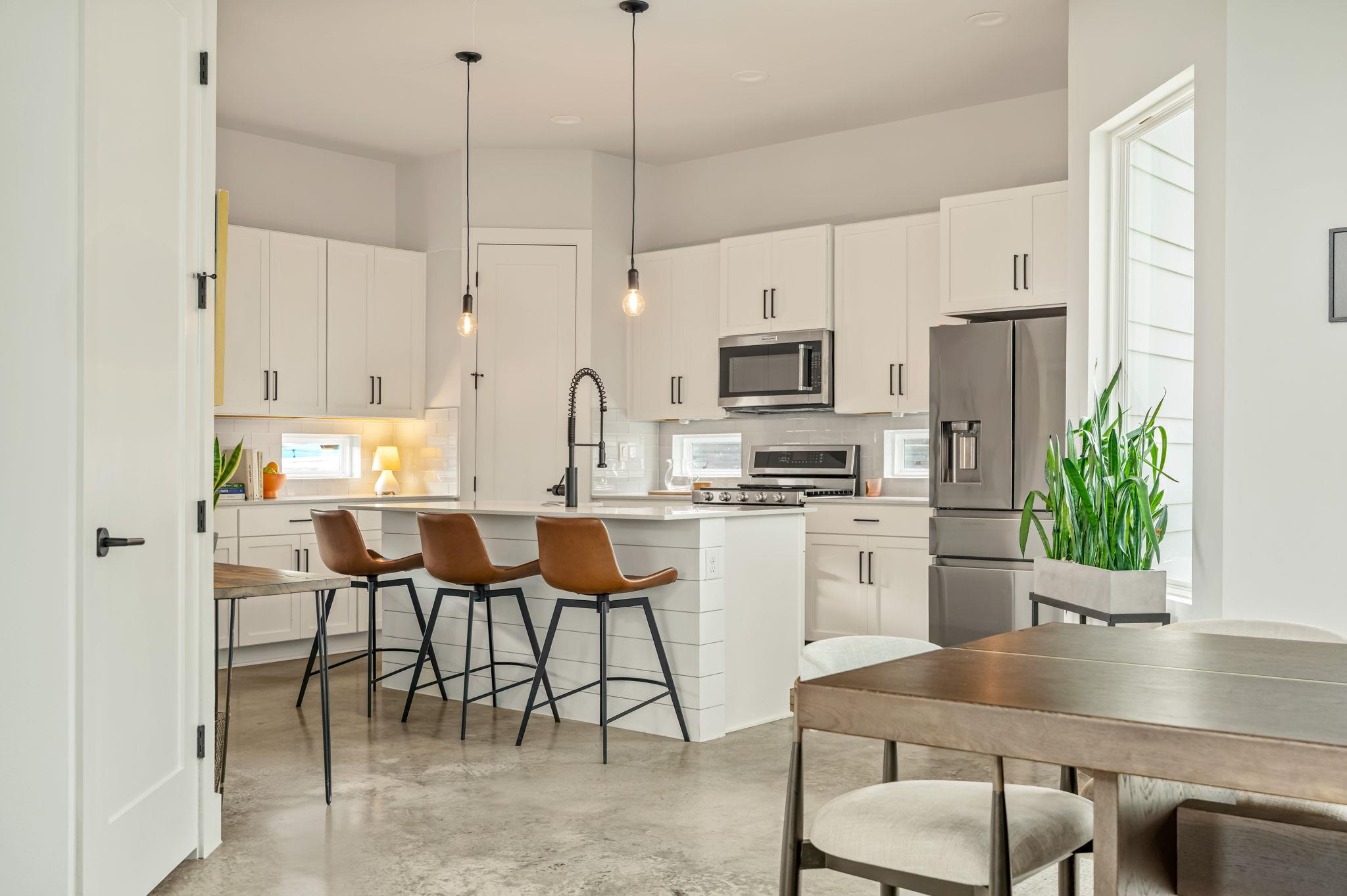 1416 W 51st St # 1, Austin, TX 78756