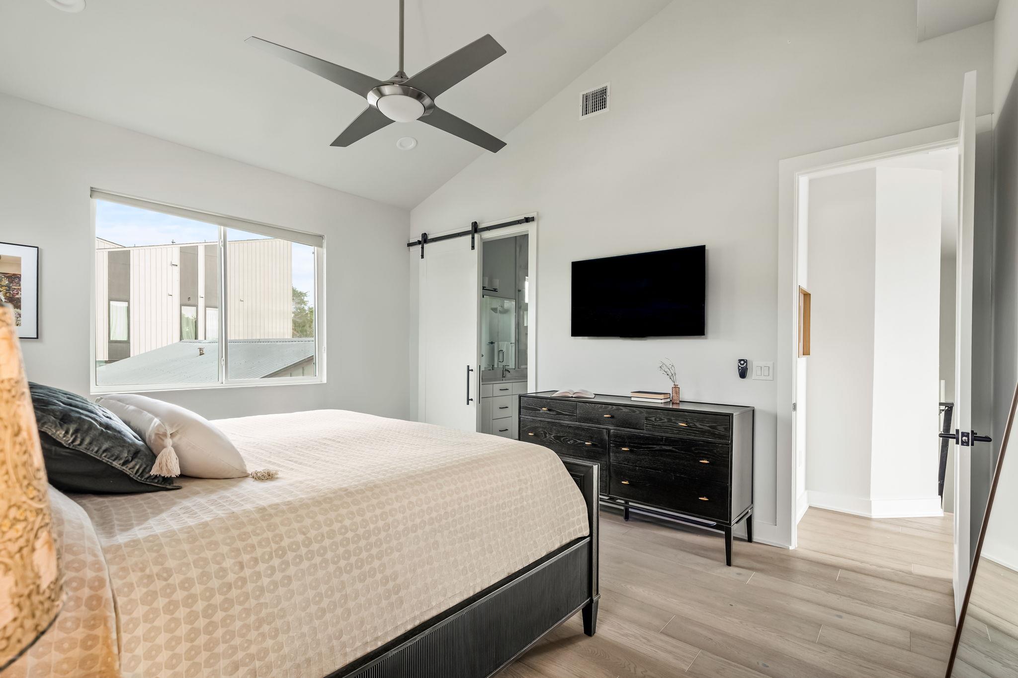 1416 W 51st St # 1, Austin, TX 78756