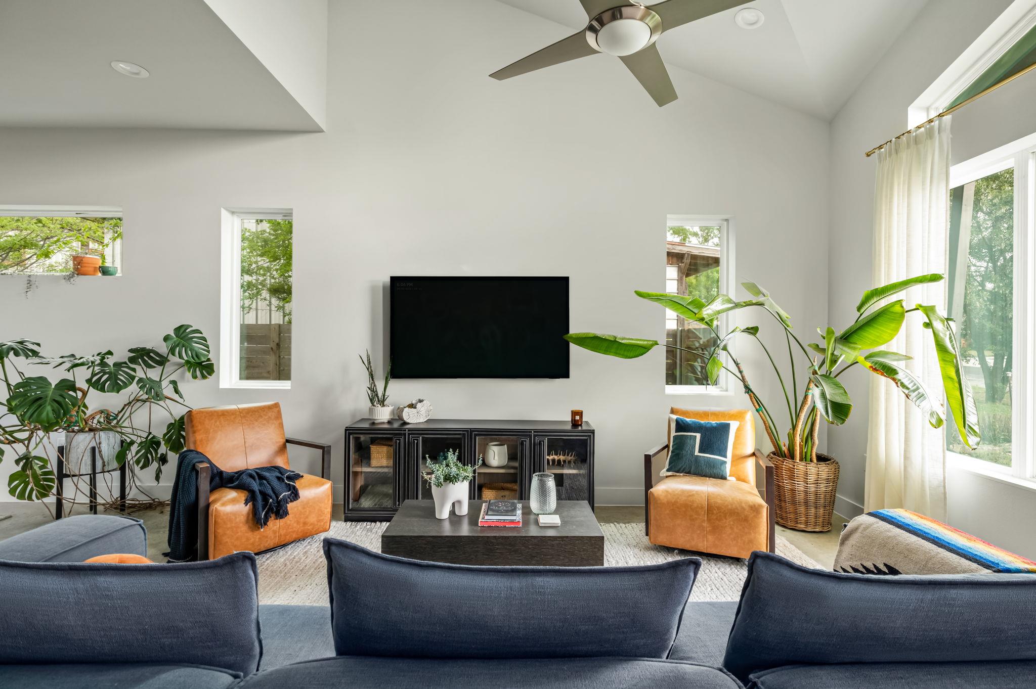 1416 W 51st St # 1, Austin, TX 78756