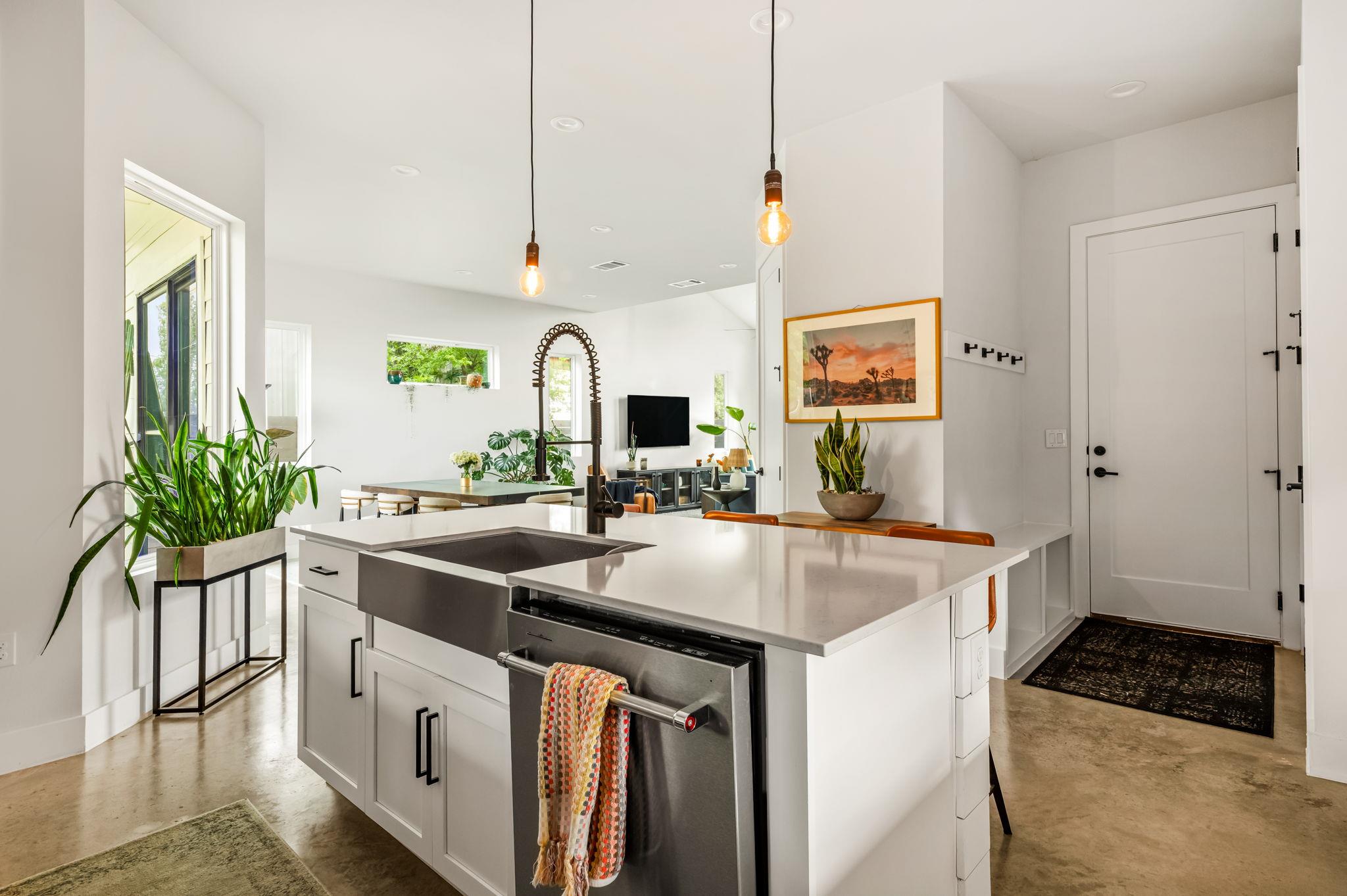 1416 W 51st St # 1, Austin, TX 78756