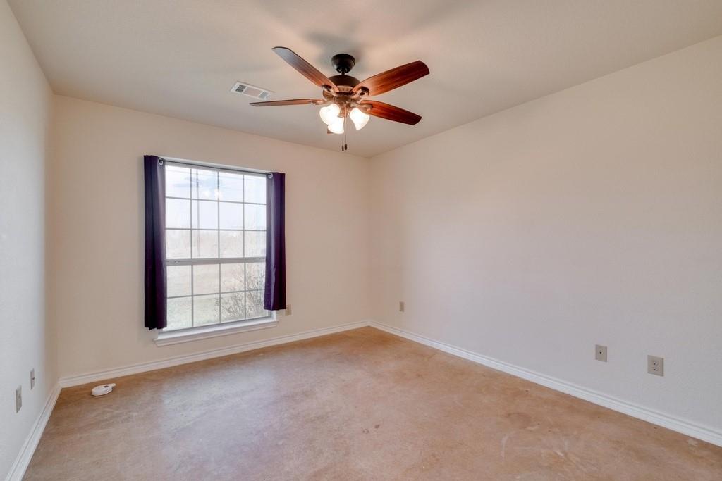 1073 Brushy Branch Rd, Lockhart, TX 78644