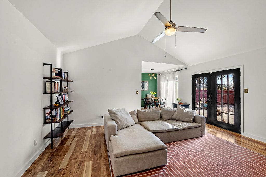 6803 Castlekeep Way, Austin, TX 78745