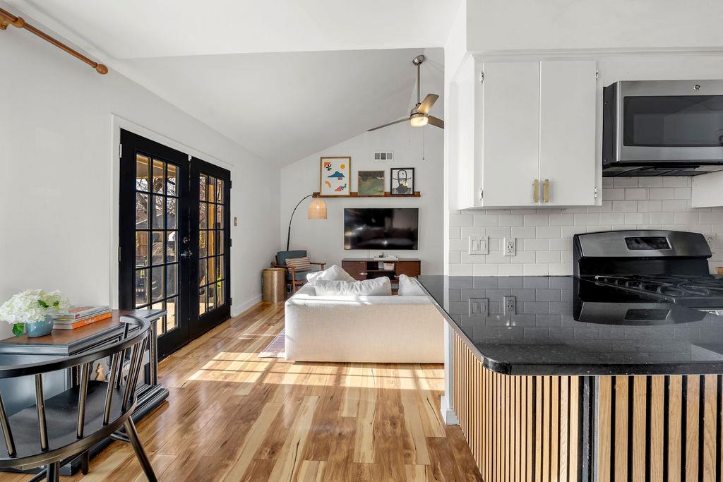 6803 Castlekeep Way, Austin, TX 78745