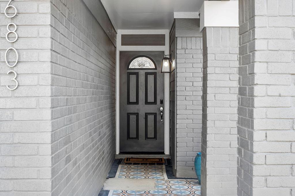 6803 Castlekeep Way, Austin, TX 78745