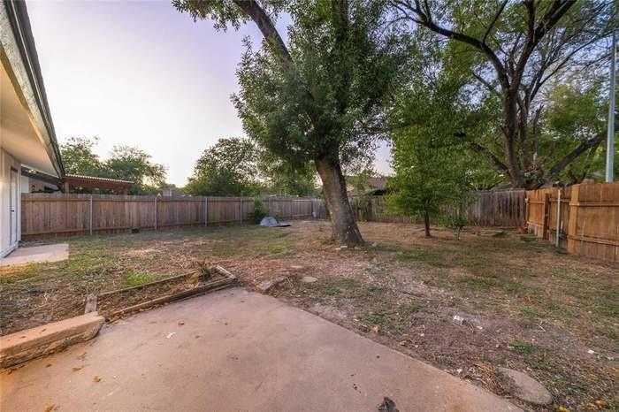 5535 Pine Pl, Austin, TX 78744