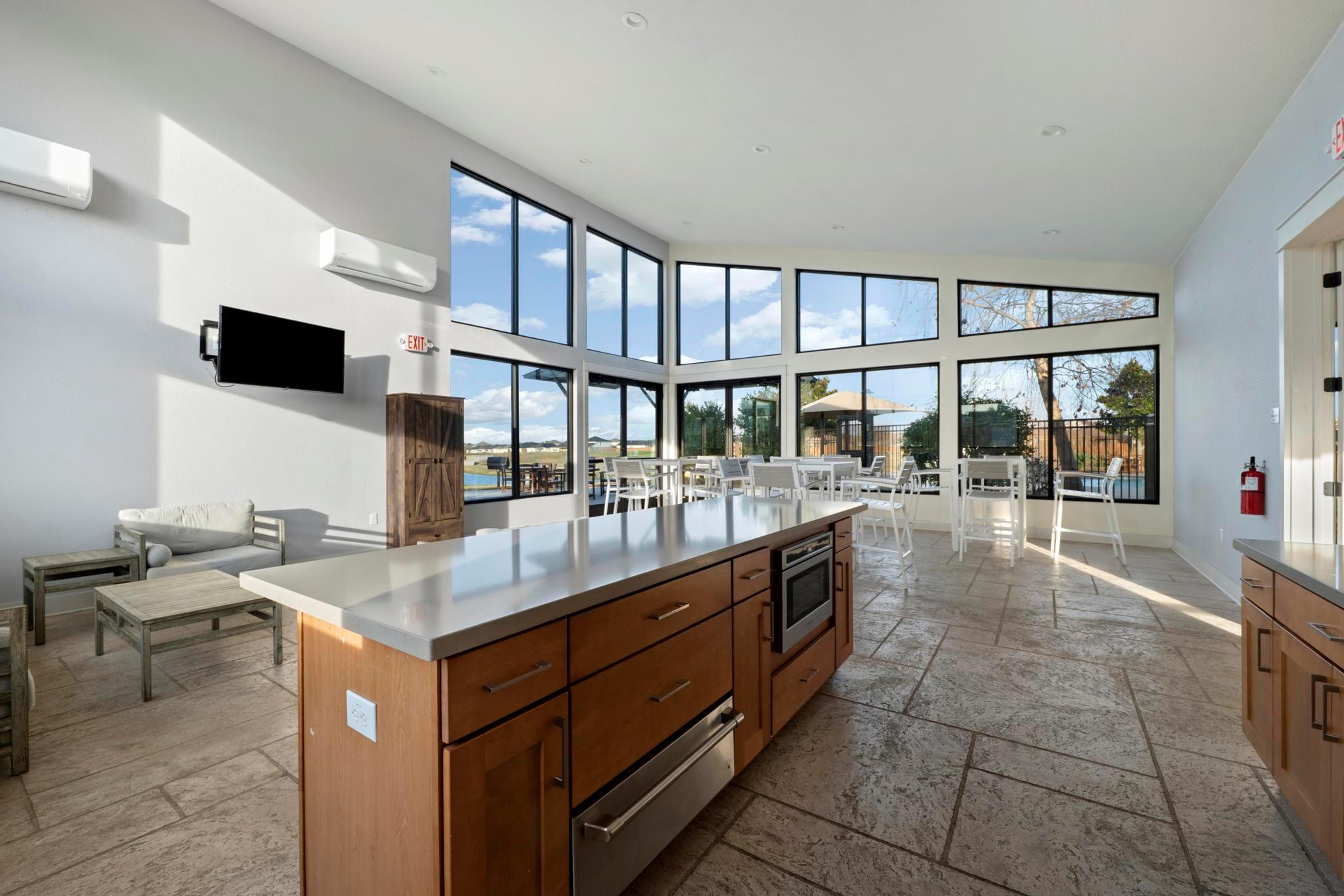 520 Warlander Way, Georgetown, TX 78626