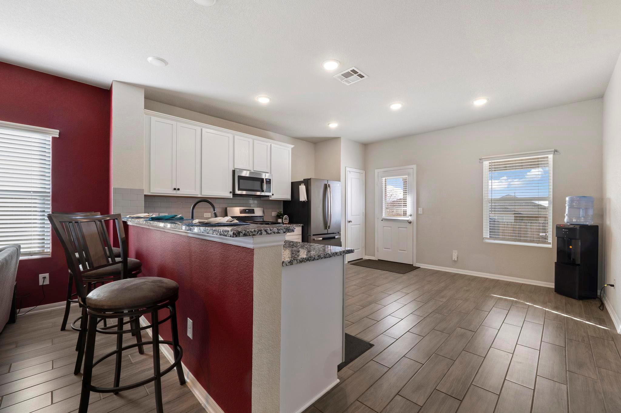 520 Warlander Way, Georgetown, TX 78626