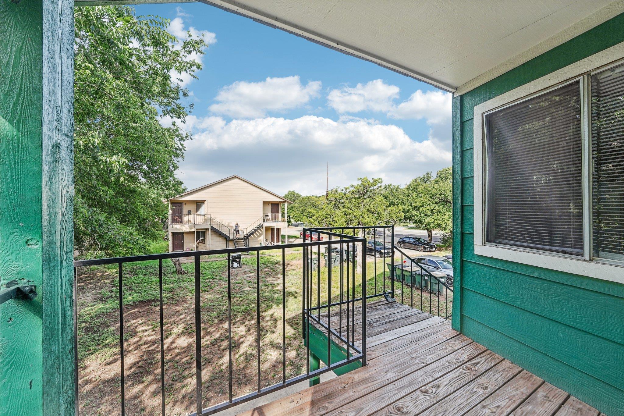 1634 Post Rd, San Marcos, TX 78666