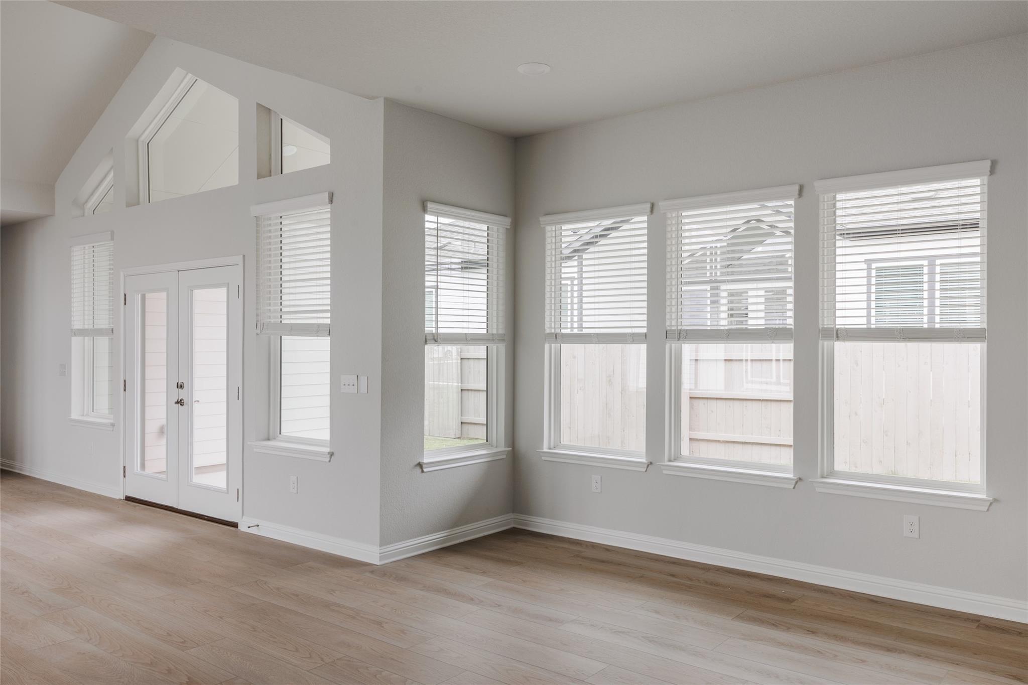 8512 Dongan Dr, Austin, TX 78744