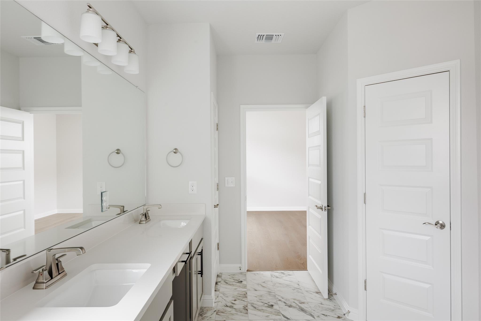 8512 Dongan Dr, Austin, TX 78744