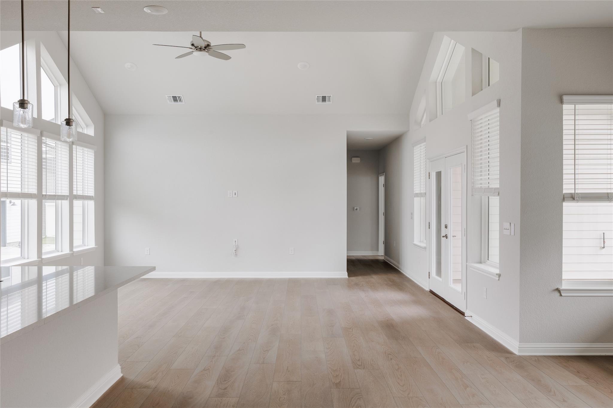 8512 Dongan Dr, Austin, TX 78744