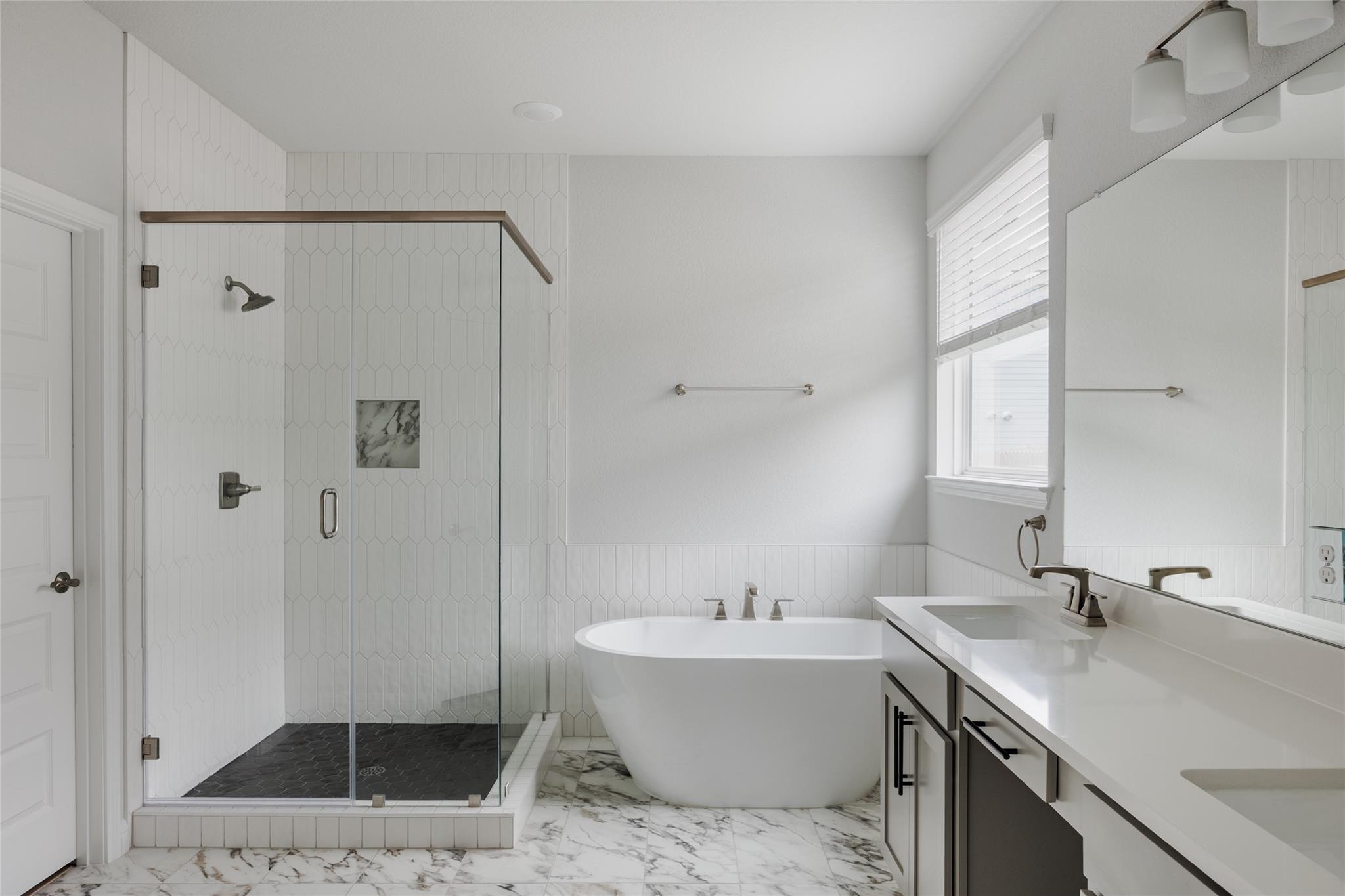 8512 Dongan Dr, Austin, TX 78744