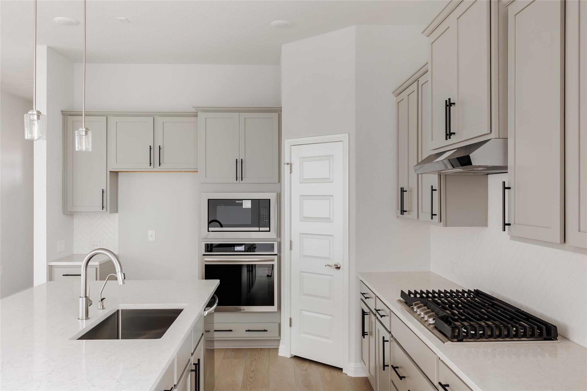 8512 Dongan Dr, Austin, TX 78744