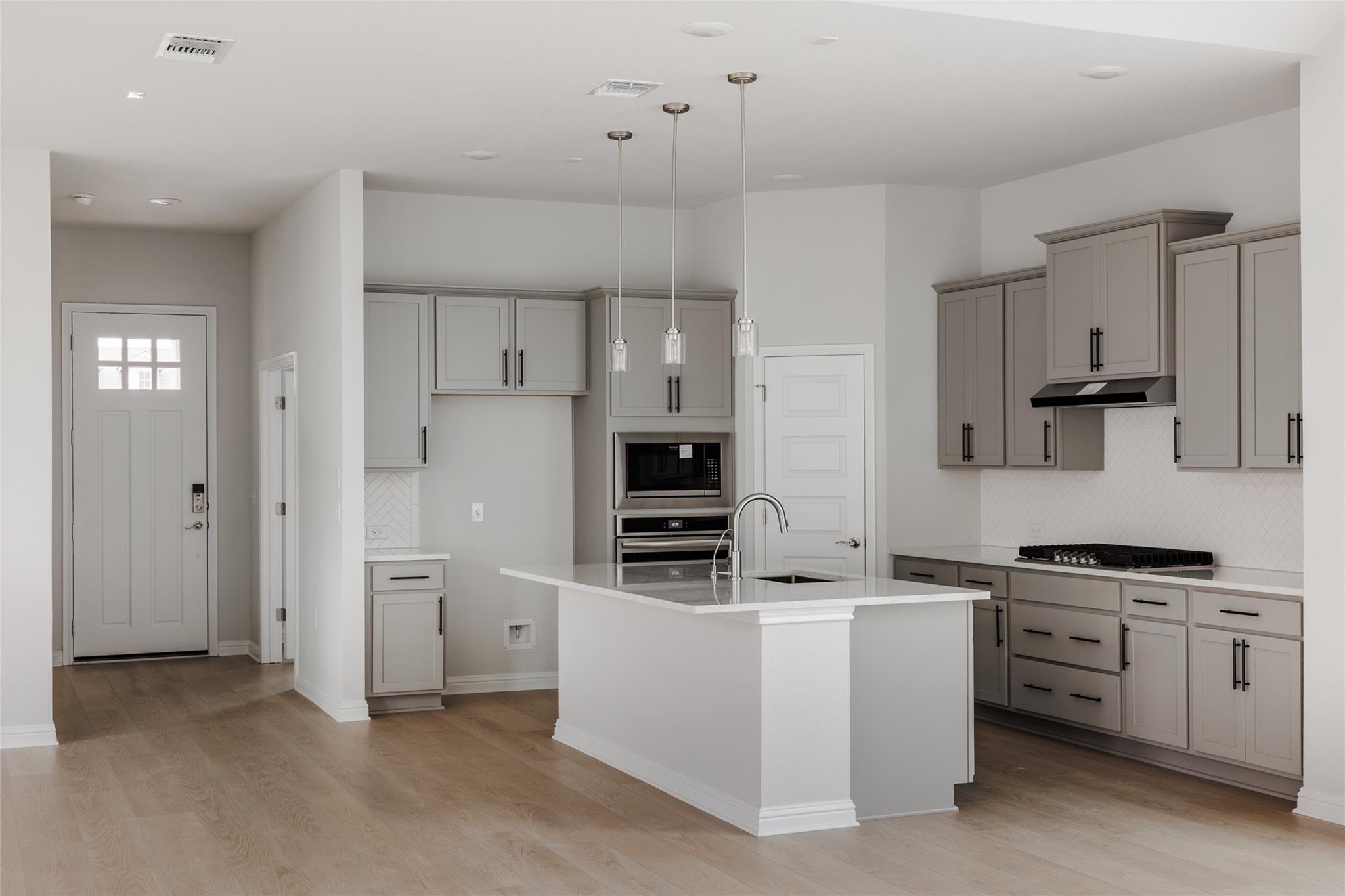 8512 Dongan Dr, Austin, TX 78744