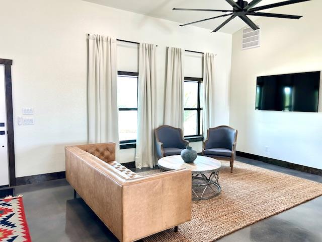 0 I35-access Highway, Pearsall, TX 78061