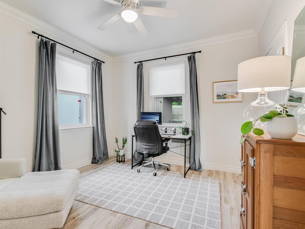 5405 Manor Rd, Austin, TX 78723