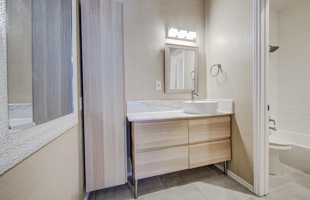 3001 Cedar St # 107, Austin, TX 78705