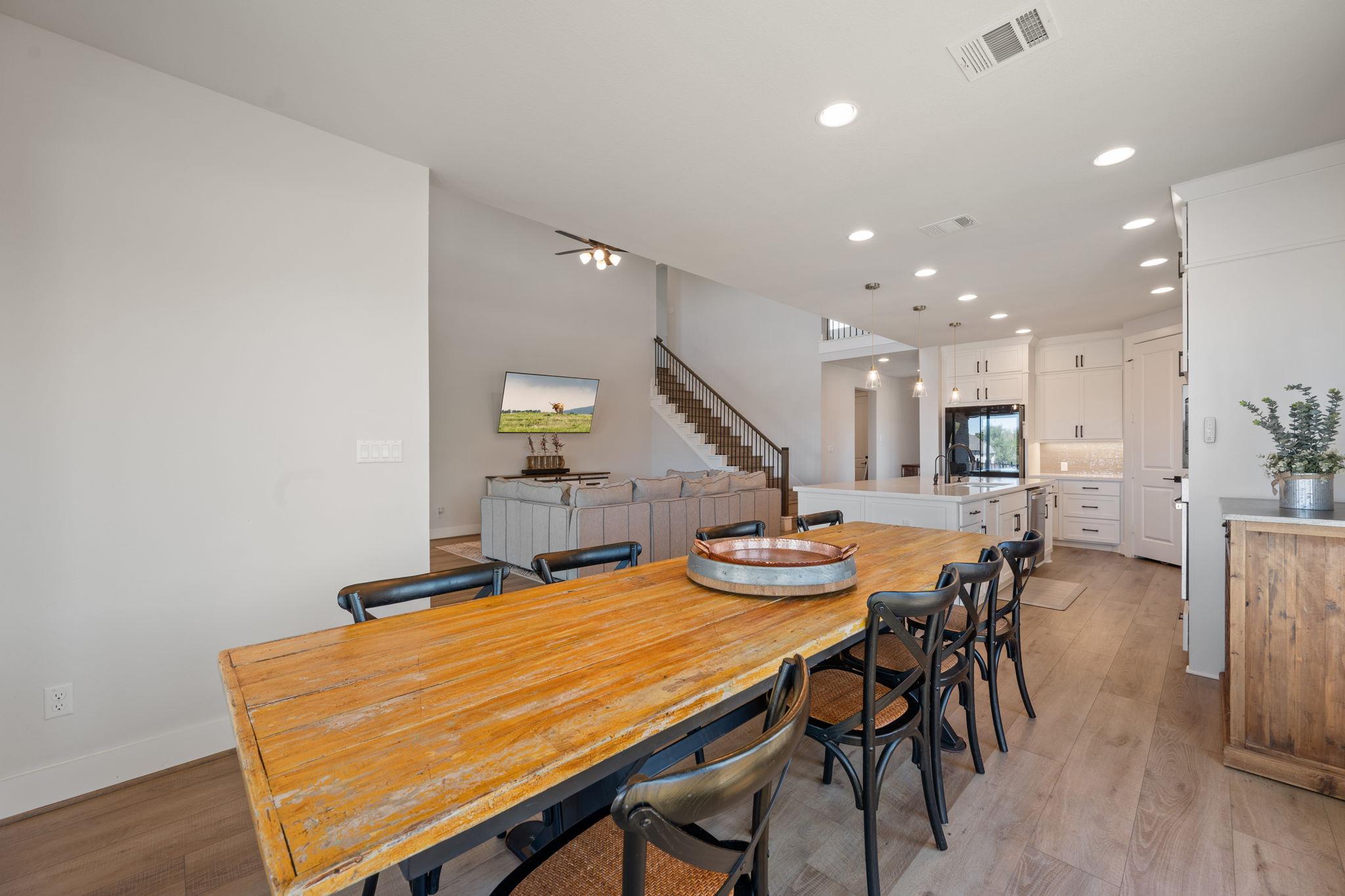 162 Groundhog Dr, Buda, TX 78610