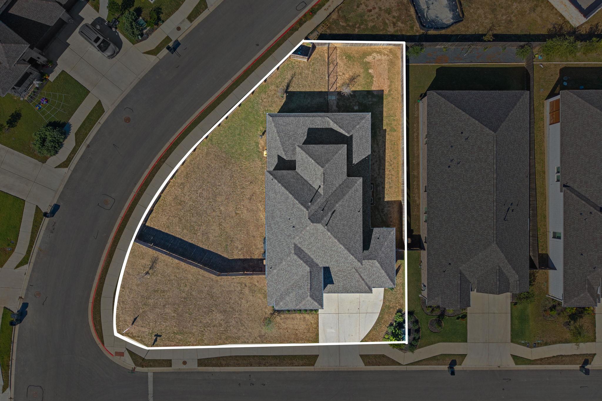 162 Groundhog Dr, Buda, TX 78610