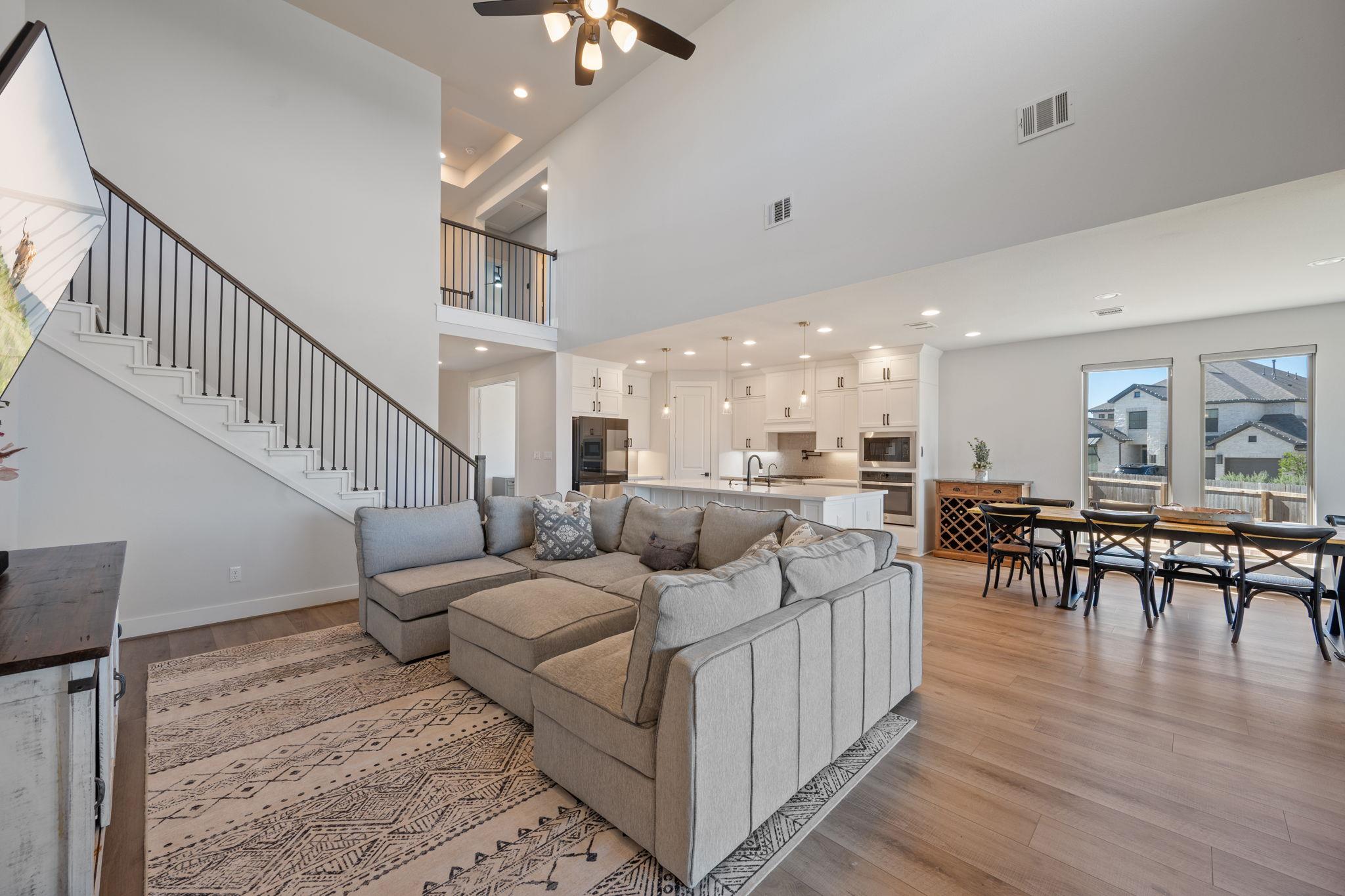 162 Groundhog Dr, Buda, TX 78610