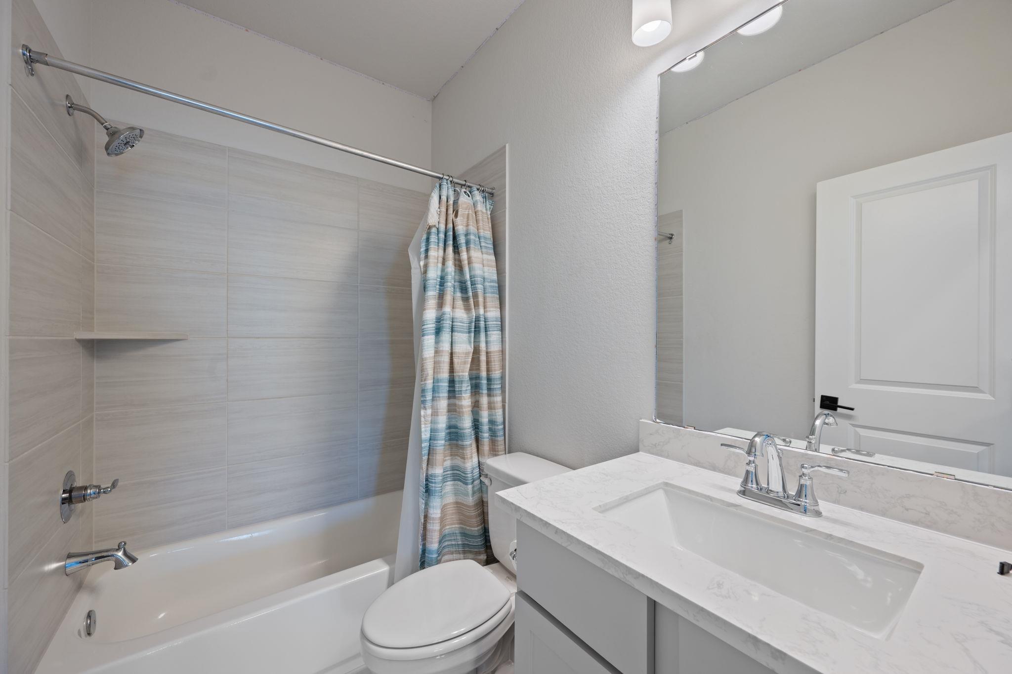 162 Groundhog Dr, Buda, TX 78610