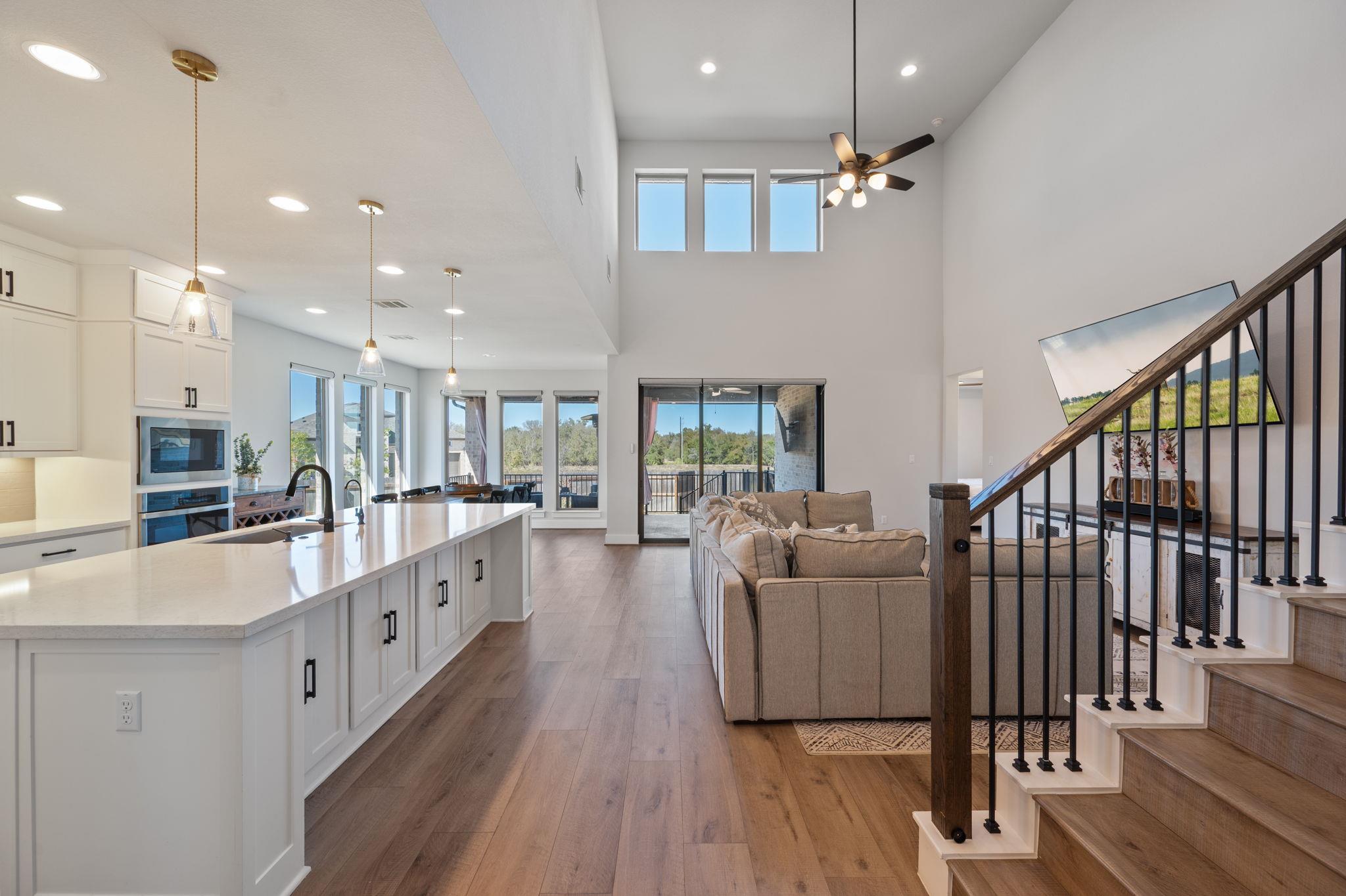 162 Groundhog Dr, Buda, TX 78610