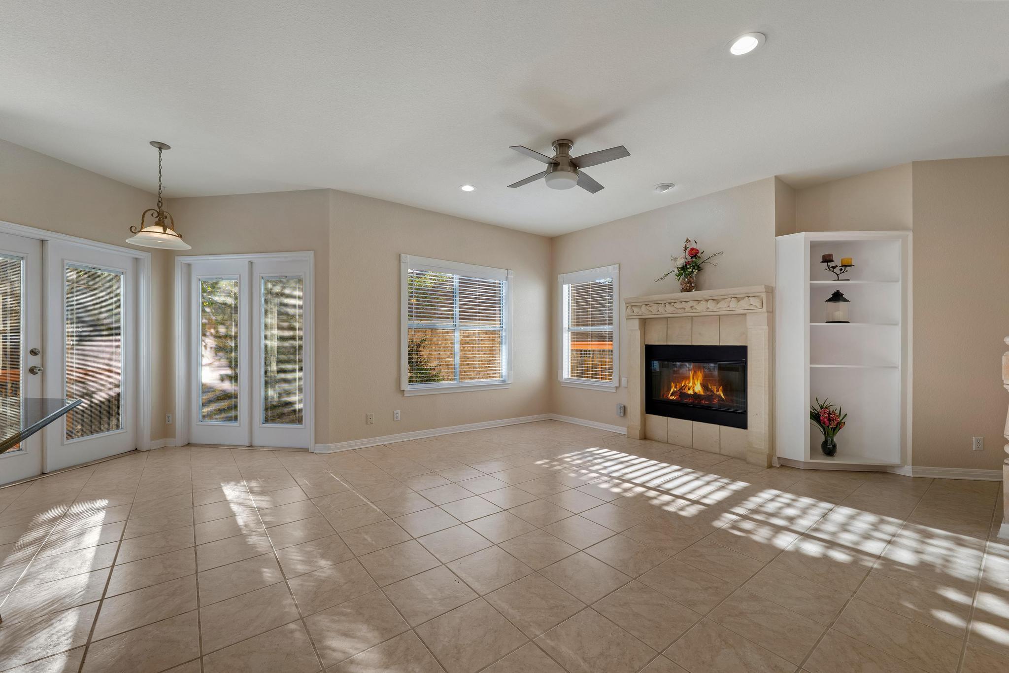 9402 Bluegrass Dr, Austin, TX 78759