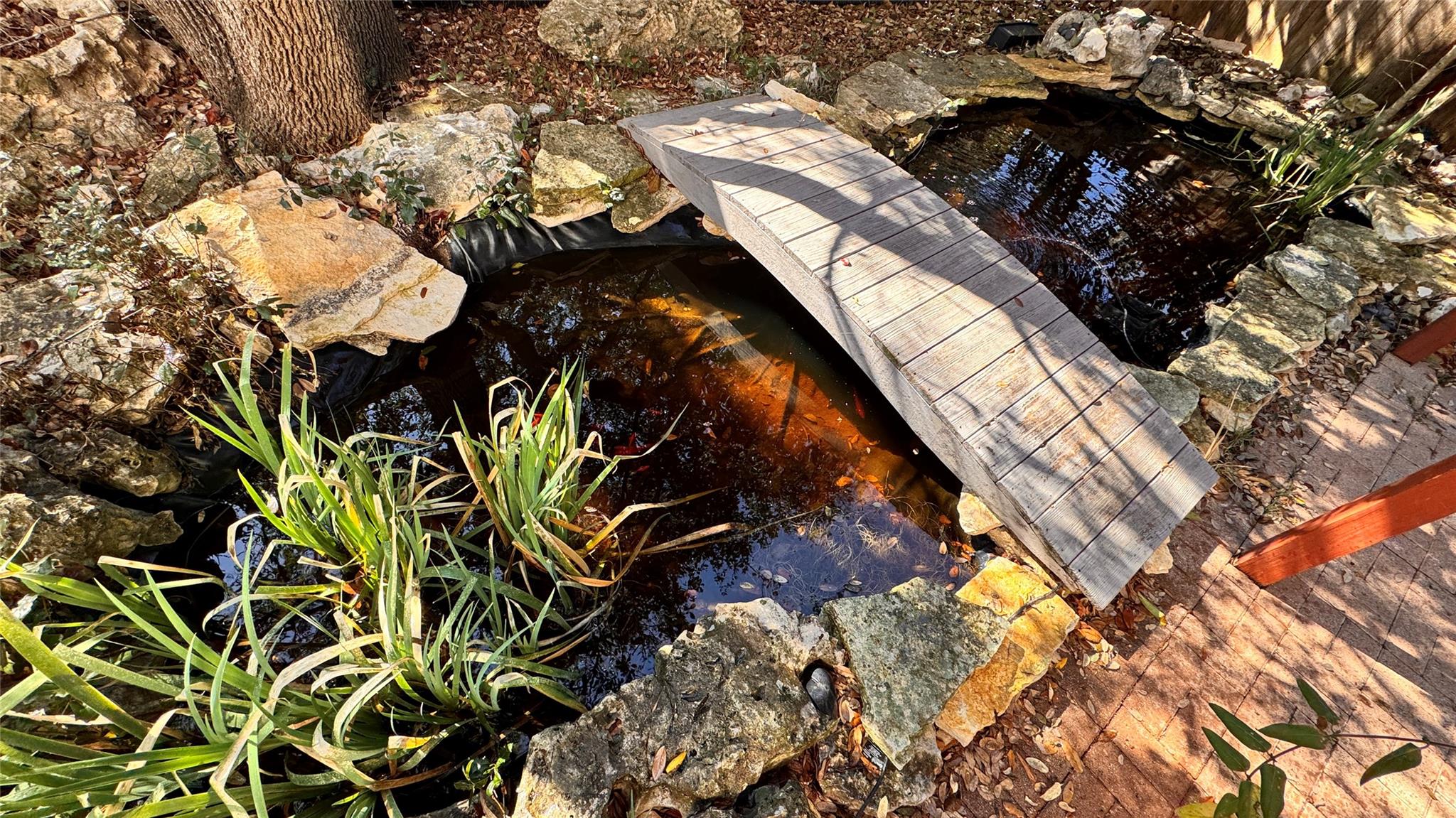 9402 Bluegrass Dr, Austin, TX 78759