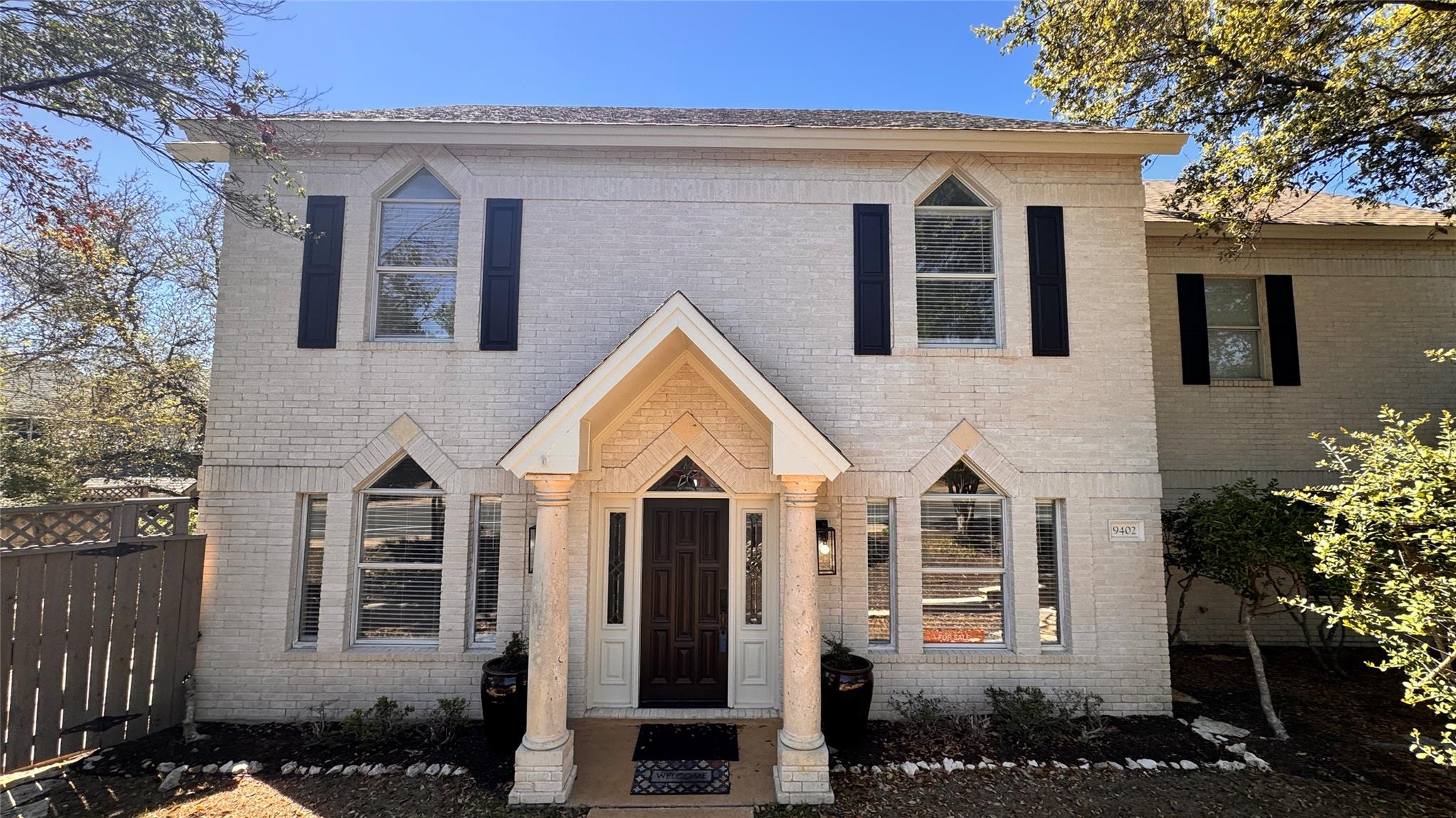 9402 Bluegrass Dr, Austin, TX 78759