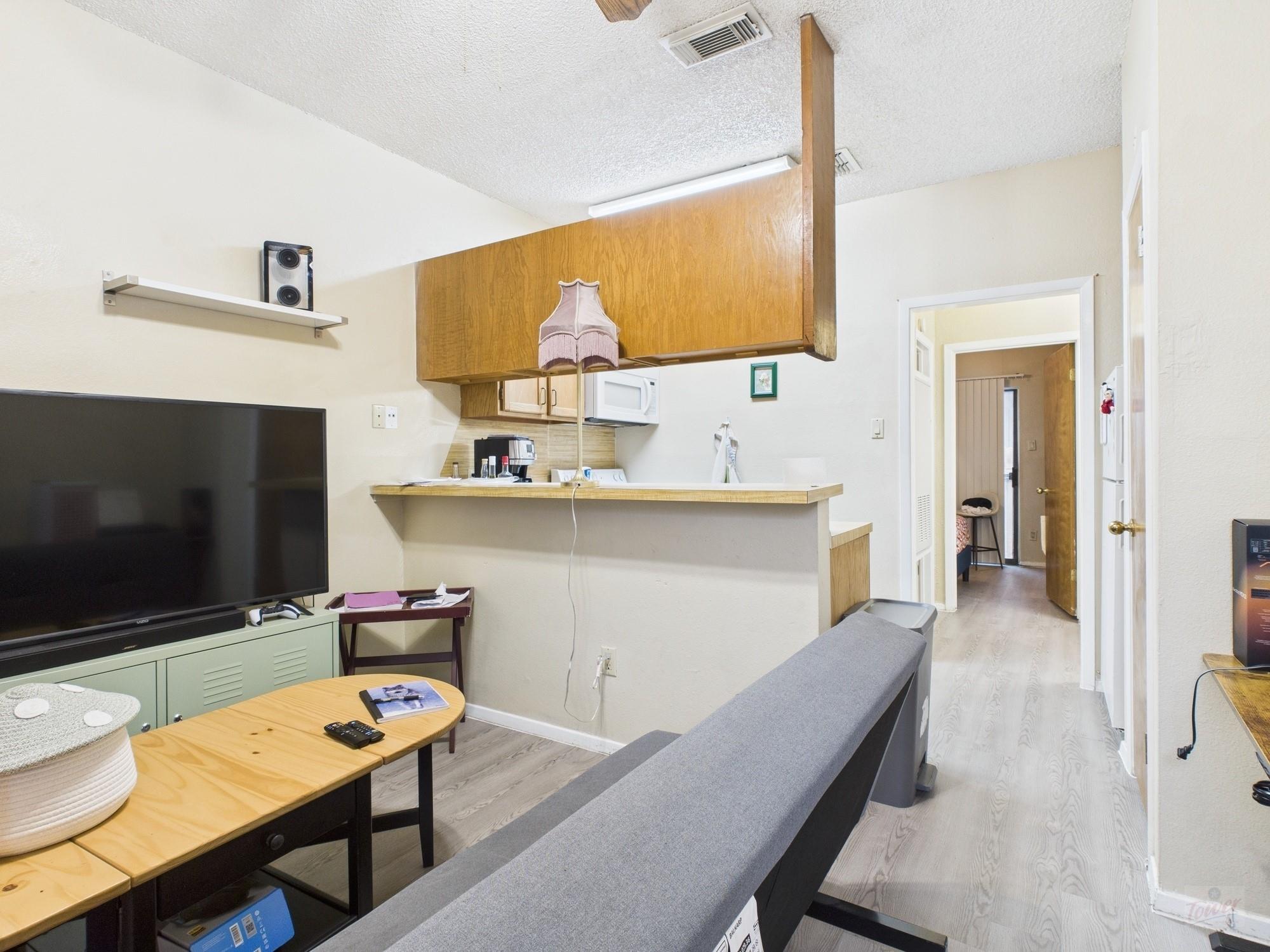 2815 Rio Grande St # 105, Austin, TX 78705