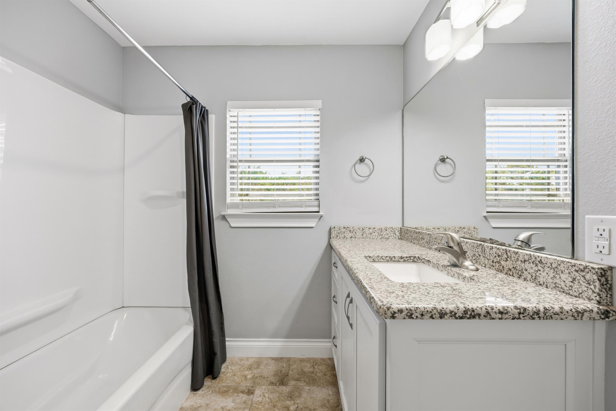 4105 Summit Hurst, New Braunfels, TX 78132