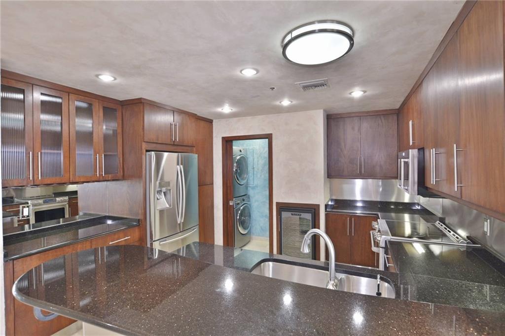 40 N Interstate 35 # 12C2, Austin, TX 78701