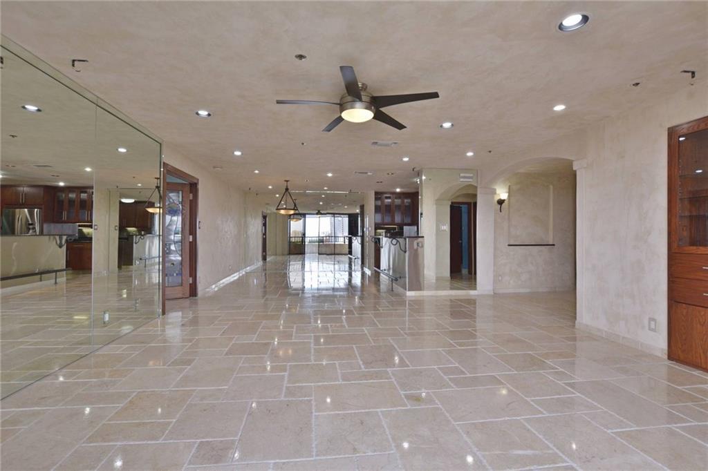 40 N Interstate 35 # 12C2, Austin, TX 78701