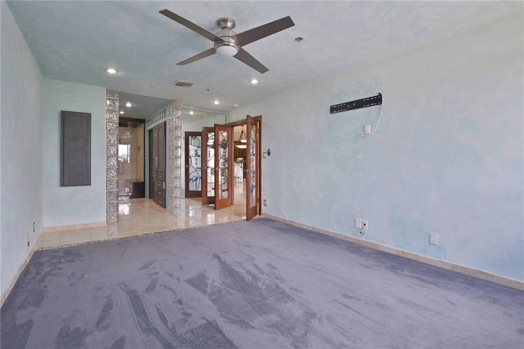 40 N Interstate 35 # 12C2, Austin, TX 78701