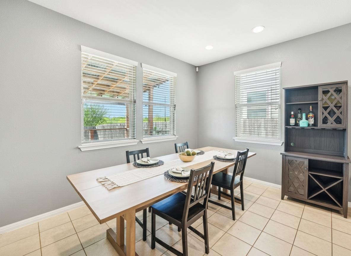 5303 Marsh Ln, Buda, TX 78610