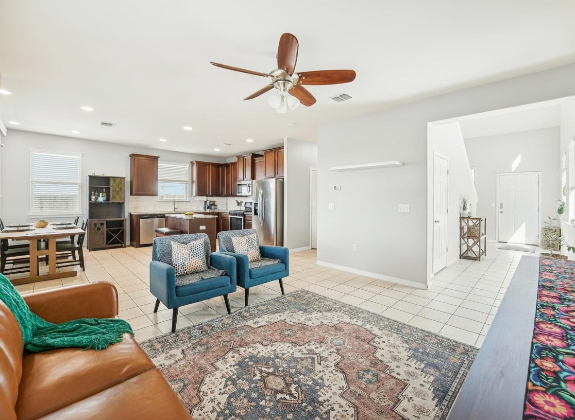 5303 Marsh Ln, Buda, TX 78610