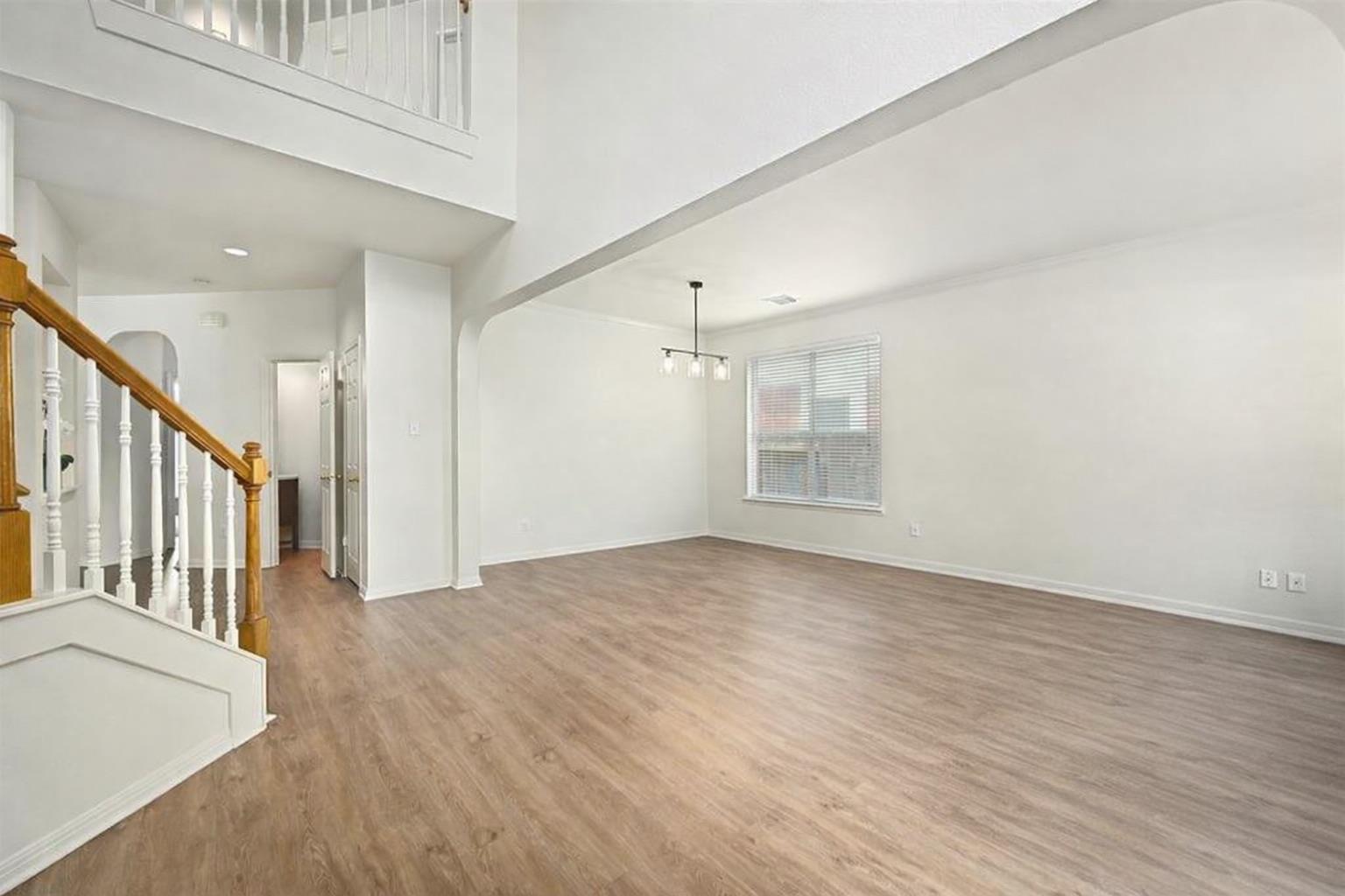 6405 Salcon Cliff Dr, Austin, TX 78749